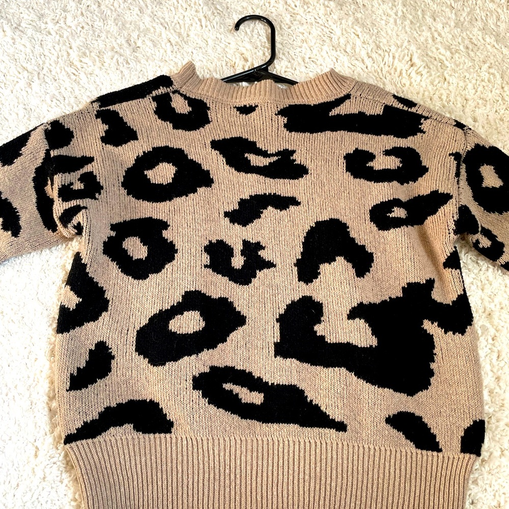 Leopard print sweater